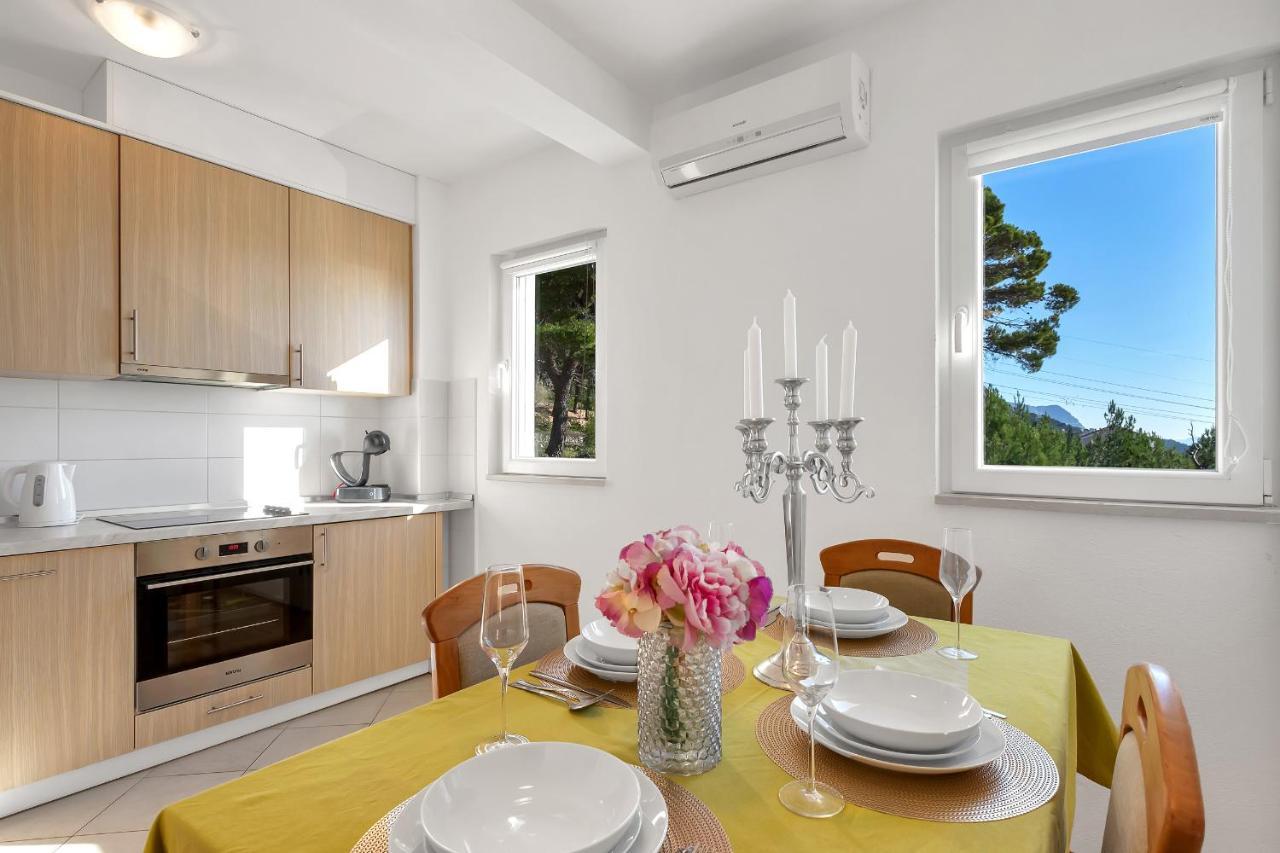 Apartments Santric - The Hill Makarska Exterior foto